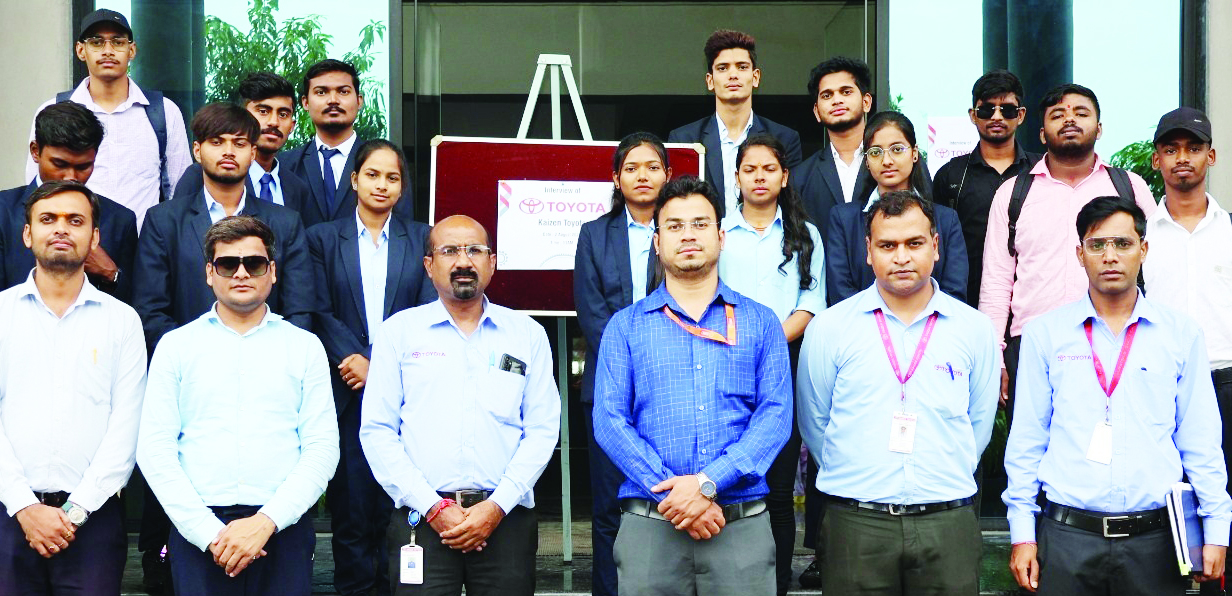 श्री रावतपुरा सरकार विवि में काइजेन टोयोटा प्लेसमेंट कैम्प