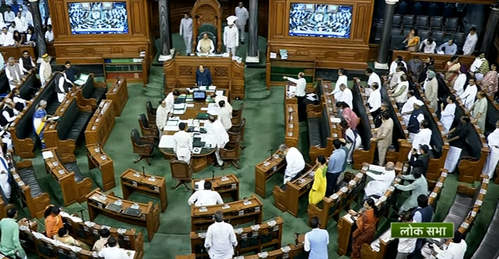 लोकसभा में कांग्रेस-चीनी भाई-भाई बनाम राहुल गांधी जिंदाबाद के नारे लोकसभा में कांग्रेस-चीनी भाई-भाई बनाम राहुल गांधी जिंदाबाद के नारे