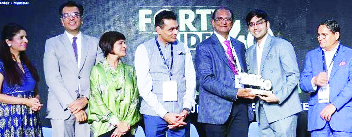 एटी के डायरेक्टर सीए अक्षय बरडिया को अंडर 40 इमर्जिंग लीडर ऑफ जीएनजे इंडस्ट्री अवार्ड 