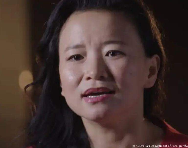 तीन साल से चीन की जेल में बंद महिला पत्रकार को साल में सिर्फ 10 घंटे ही धूप में खड़े होने की अनुमति