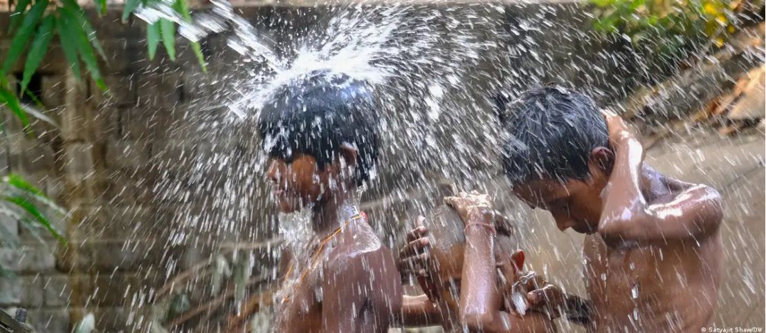 दक्षिण एशिया के तीन-चौथाई बच्चे अत्यधिक गर्मी की चपेट में