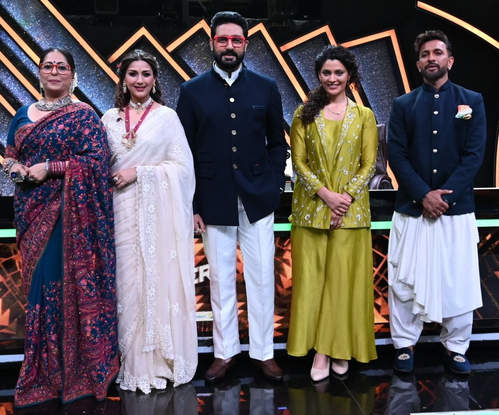 अभिषेक बच्चन ने मेलबर्न में तिरंगा फहराने की यादें की ताजा अभिषेक बच्चन ने मेलबर्न में तिरंगा फहराने की यादें की ताजा