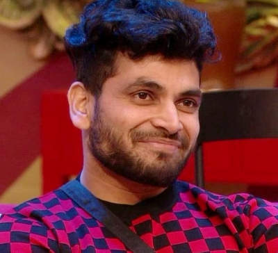 एक के बाद एक रियलिटी शो के बाद अब शिव ठाकरे की नजर बड़े पर्दे पर एक के बाद एक रियलिटी शो के बाद अब शिव ठाकरे की नजर बड़े पर्दे पर