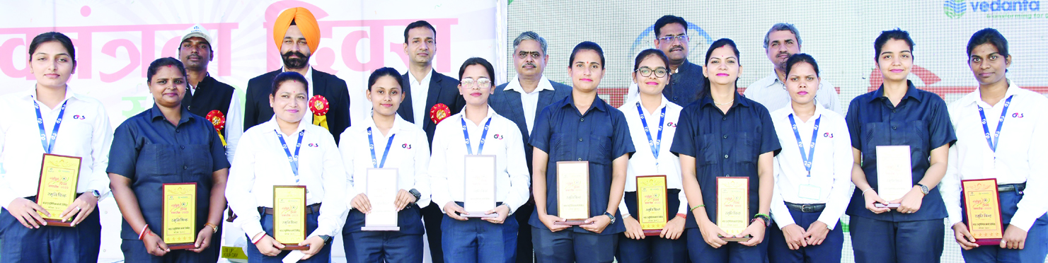 स्वतंत्रता दिवस समारोह बालको में धूमधाम से संपन्न