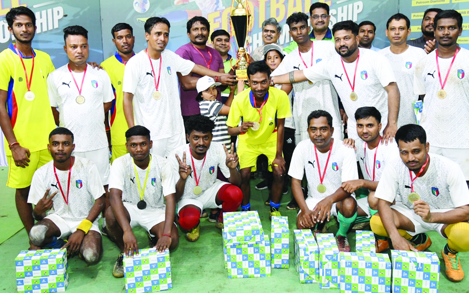 प्रत्येक गोल पर 10 पौधे लगाने बालको का संकल्प