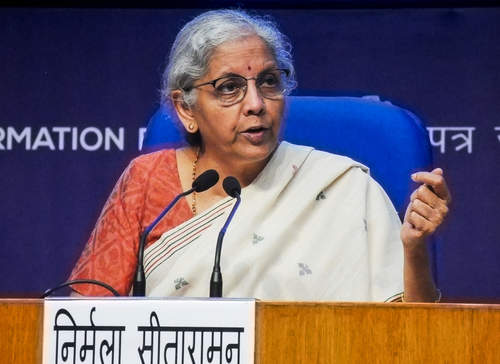 जन धन योजना ने वित्तीय समावेशन में क्रांति ला दी: सीतारमण जन धन योजना ने वित्तीय समावेशन में क्रांति ला दी: सीतारमण
