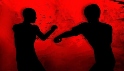 दिल्ली में बेटे ने 75 वर्षीय पिता की पीट-पीटकर हत्या कर दी दिल्ली में बेटे ने 75 वर्षीय पिता की पीट-पीटकर हत्या कर दी