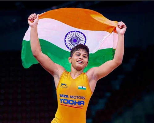 19 वर्षीय अंतिम पंघल ने भारत को गौरवान्वित किया 19 वर्षीय अंतिम पंघल ने भारत को गौरवान्वित किया
