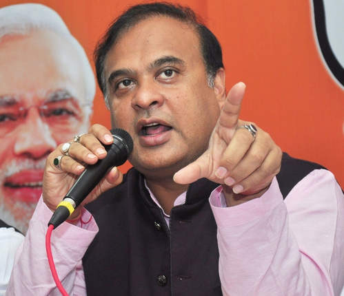 'भारत' के लिए कमान संभालकर हिंदू वोटों को एकजुट करने पर हिमंता की नजर 'भारत' के लिए कमान संभालकर हिंदू वोटों को एकजुट करने पर हिमंता की नजर
