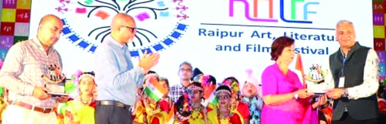 रायपुर आर्ट, लिटरेचर और फिल्म फेस्टिवल में  अनामगाथा के लिए राजकुमार कॉलेज सम्मानित