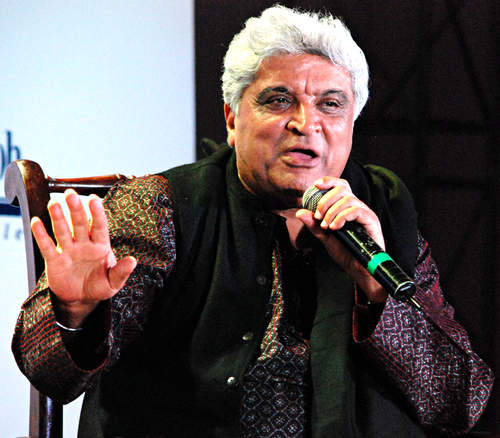 भारतीय फिल्में हमेशा समाज के मूड को ही दर्शाती हैं : जावेद अख्तर भारतीय फिल्में हमेशा समाज के मूड को ही दर्शाती हैं : जावेद अख्तर