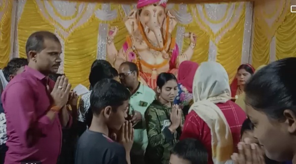 रावतपुरा कॉलोनी में धूमधाम  से मनाया जा रहा गणेशोत्सव