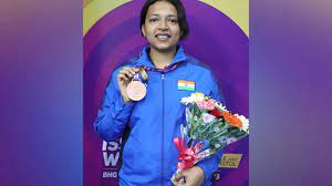 एशियन गेम्स: सिफ़त कौर ने 50 मीटर शूटिंग में जीता गोल्ड एशियन गेम्स: सिफ़त कौर ने 50 मीटर शूटिंग में जीता गोल्ड
