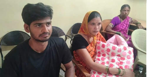 कर्नाटक में अंतरजातीय विवाह करने पर मूक-बधिर जोड़े का बहिष्कार कर्नाटक में अंतरजातीय विवाह करने पर मूक-बधिर जोड़े का बहिष्कार