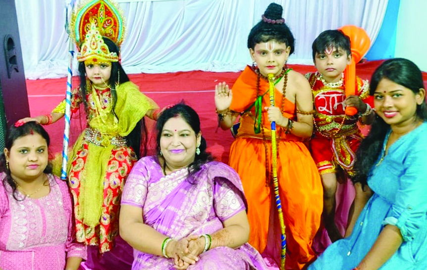 गणेश उत्सव पर फैंसी ड्रेस स्पर्धा गणेश उत्सव पर फैंसी ड्रेस स्पर्धा