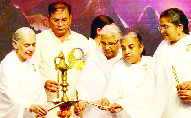 व्यक्ति, वस्तु और वैभव से सुख अल्पकालिक-कृपलानी दीदी व्यक्ति, वस्तु और वैभव से सुख अल्पकालिक-कृपलानी दीदी