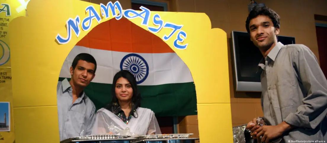 भारत-कनाडा विवाद: अब क्या करेंगे भारतीय छात्र