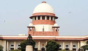 सुप्रीम कोर्ट ने फेसलेस कर निर्धारण के लिए गांधी परिवार, आप की याचिकाएं शुक्रवार तक के लिए स्थगित कीं