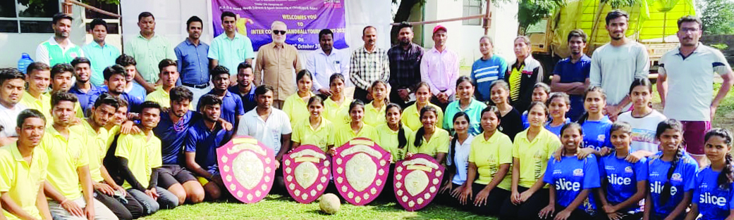 आरआईटीईई कॉलेज ऑफ  नर्सिंग में इंटर कॉलेज हैंडबॉल पुरूष-महिला टूर्नामेंट 