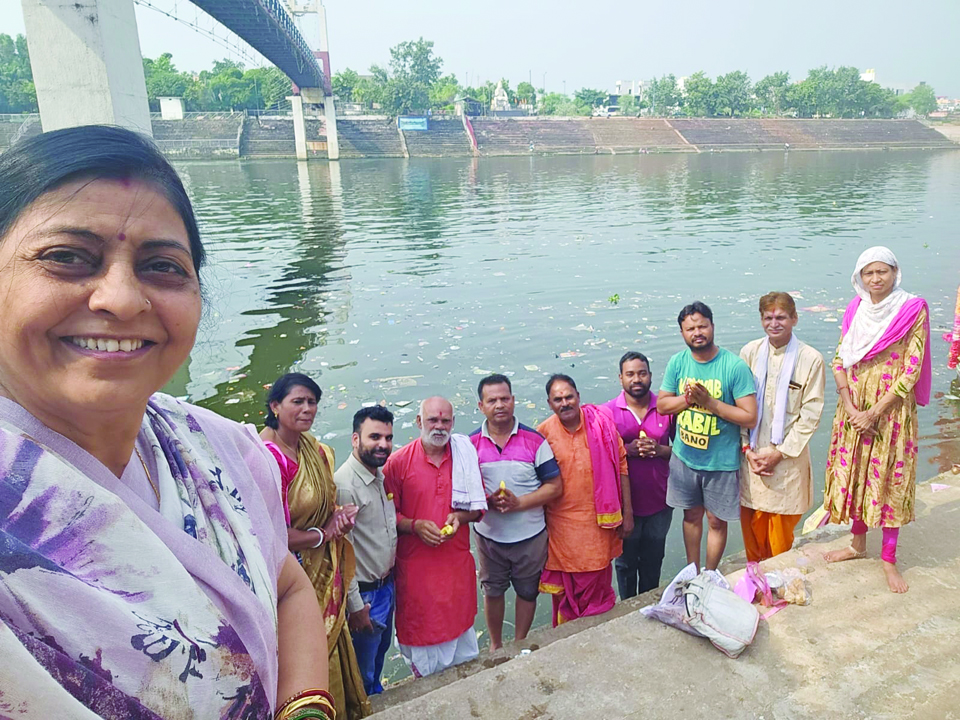 प्रांतीय अखंड ब्राह्मण समाज ने कराया तर्पण