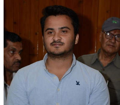फर्जी जन्म प्रमाण पत्र मामले में कोर्ट ने आजम खान, बेटे अब्दुल्ला और पत्नी को सात साल की सजा सुनाई फर्जी जन्म प्रमाण पत्र मामले में कोर्ट ने आजम खान, बेटे अब्दुल्ला और पत्नी को सात साल की सजा सुनाई