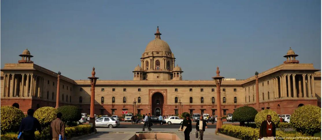 भारत अपने राजनयिकों की संख्या क्यों बढ़ा रहा है