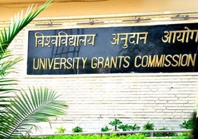 देश भर की 300 यूनिवर्सिटी में 4 वर्षीय अंडरग्रैजुएट प्रोग्राम होगा लागू
