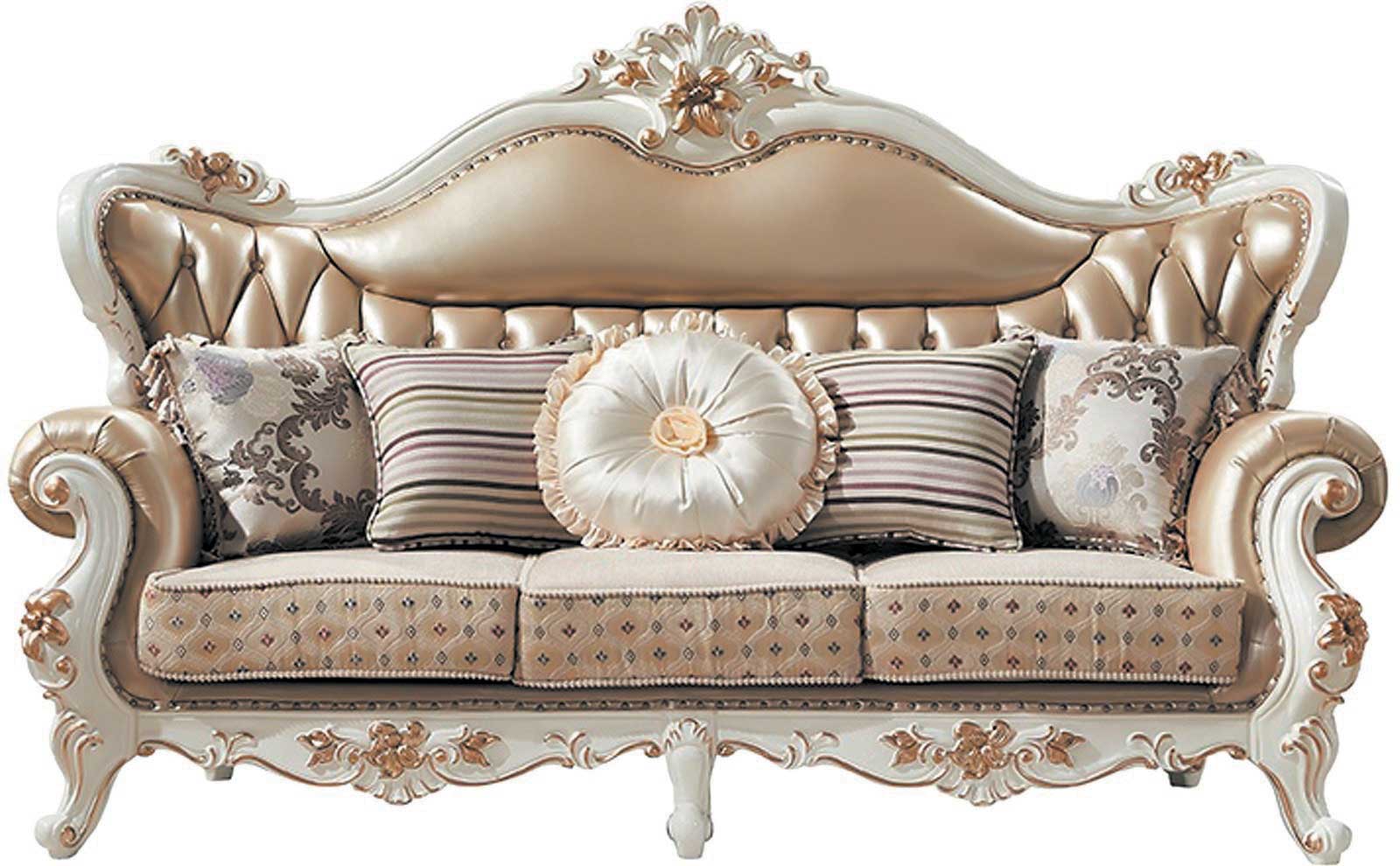 44 वर्षों से घरों और दफ्तरों की शोभा बढ़ा रहा बलदेव फर्नीचर