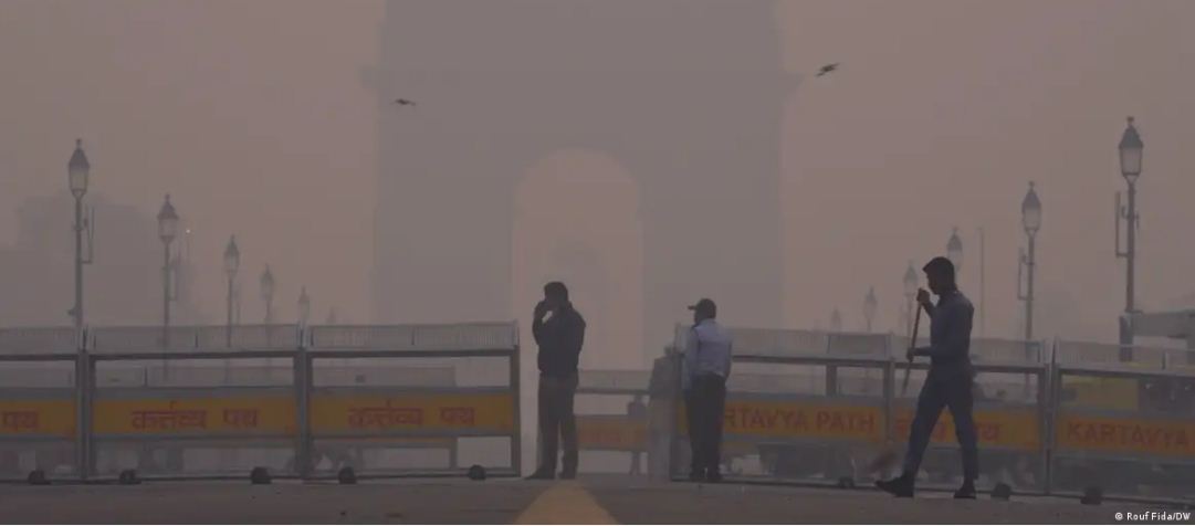 दीवाली के बाद दिल्ली प्रदूषित शहरों की लिस्ट में टॉप पर