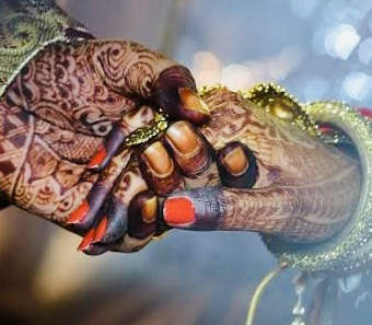 बिहार में फिर चर्चा में लौटा 'पकड़ौआ विवाह', लड़के को अगवा कर करा दी जाती है शादी बिहार में फिर चर्चा में लौटा 'पकड़ौआ विवाह', लड़के को अगवा कर करा दी जाती है शादी