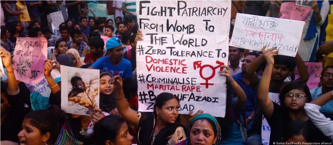 हाईकोर्ट: रेप तो रेप है, चाहे पति ने ही क्यों न किया हो