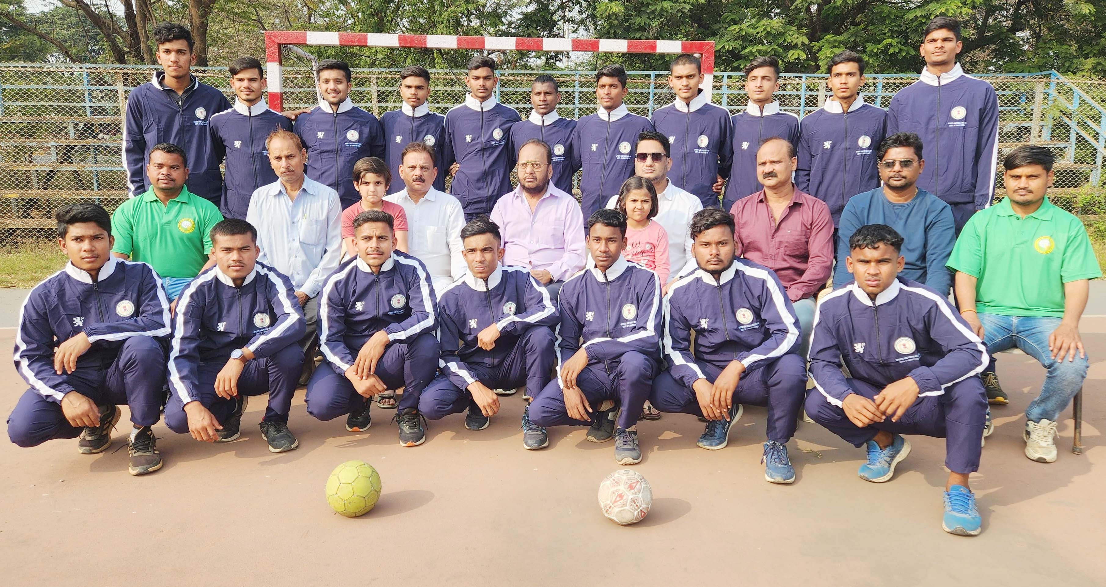 46वीं जूनियर राष्ट्रीय हैंडबाल स्पर्धा  के लिए छत्तीसगढ़ की टीम रवाना 