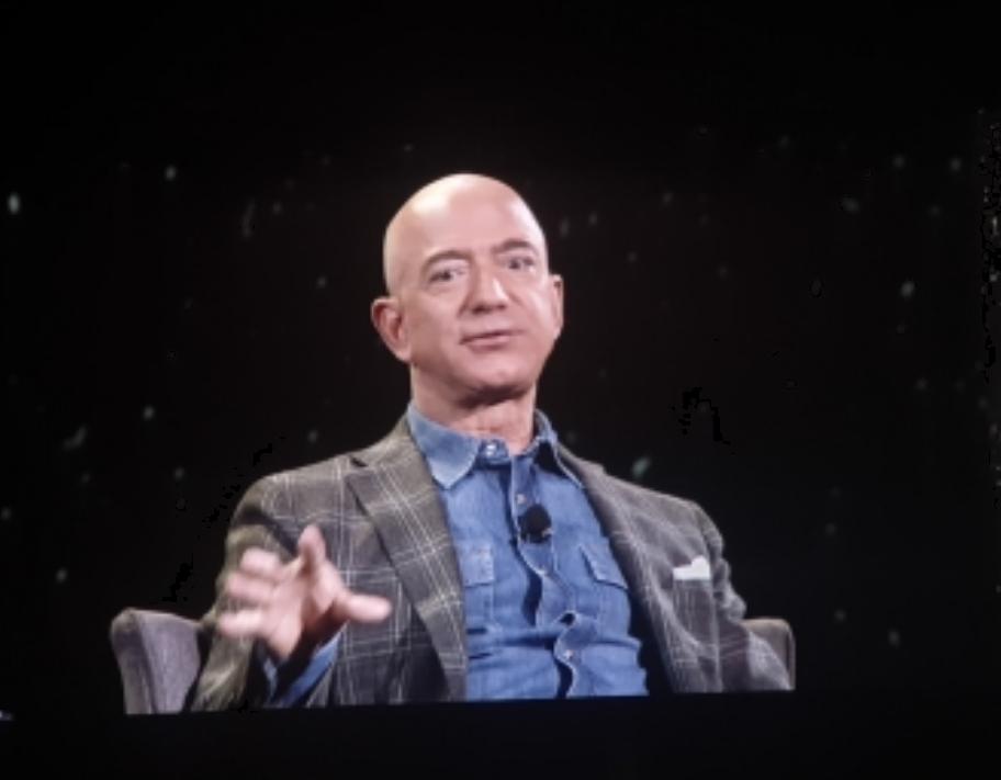 जेफ बेजोस अगले साल बेचेंगे अमेजन के 50 मिलियन शेयर