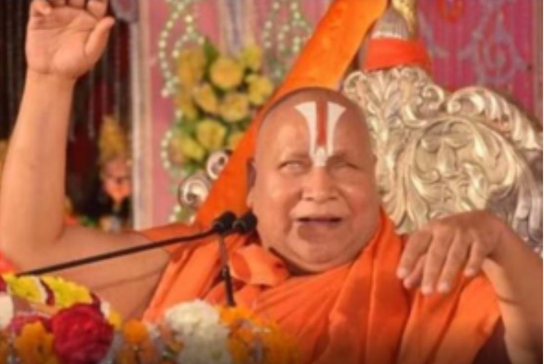 जगद्गुरु रामभद्राचार्य की तबीयत बिगड़ी, देहरादून के सिनर्जी अस्पताल में भर्ती