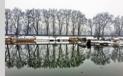 कश्मीर में ठंड का कहर जारी, श्रीनगर में न्यूनतम तापमान माइनस 2 डिग्री कश्मीर में ठंड का कहर जारी, श्रीनगर में न्यूनतम तापमान माइनस 2 डिग्री