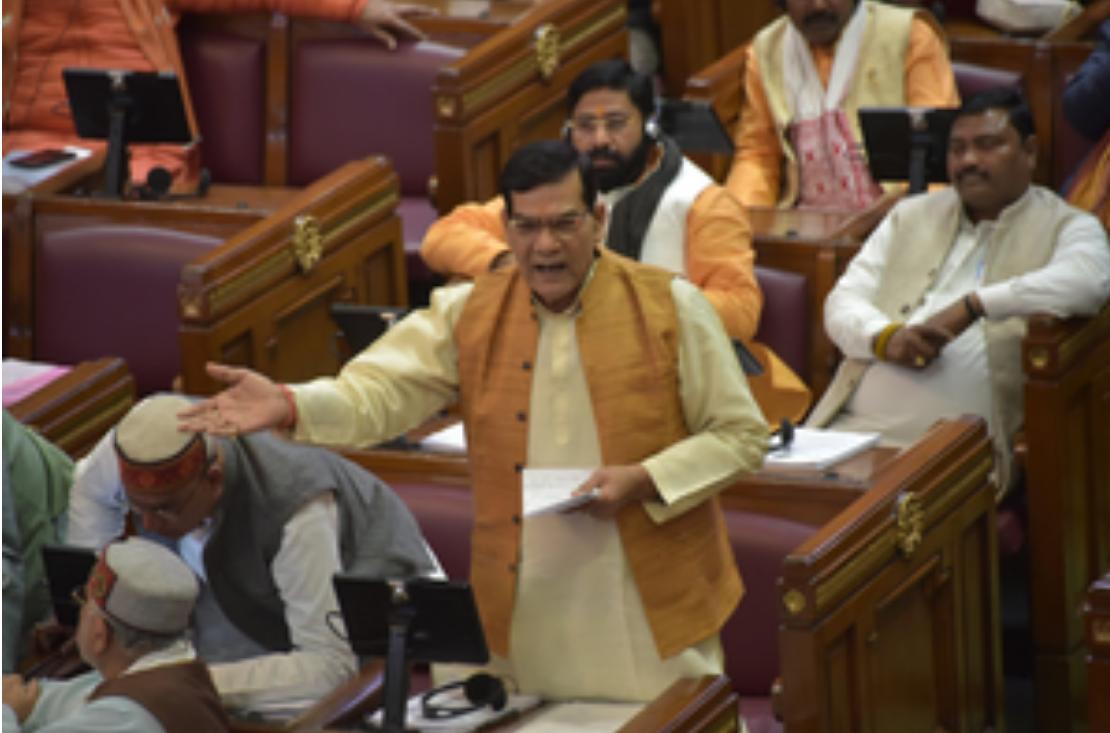 अयोध्या-वाराणसी के साथ 17 महानगरों को भी सोलर सिटी बनाएगी सरकार