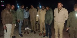 तीन साल की बच्ची से रेप करने वाला पुलिस मुठभेड़ में गिरफ्तार तीन साल की बच्ची से रेप करने वाला पुलिस मुठभेड़ में गिरफ्तार