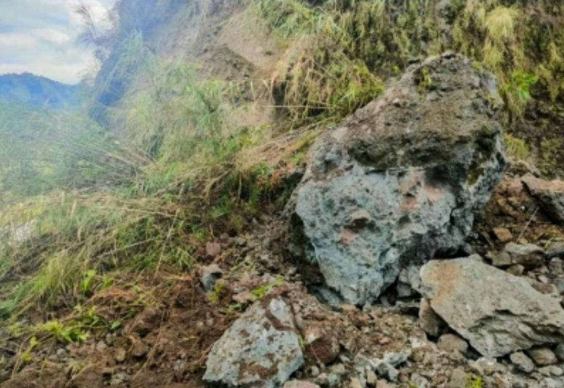 फिलीपींस में भूस्खलन से मरने वालों की संख्या बढ़कर 27 हुुई, 89 लापता फिलीपींस में भूस्खलन से मरने वालों की संख्या बढ़कर 27 हुुई, 89 लापता