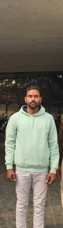 साल भर से फरार दलदल सिवनी दोहरे हत्याकांड का आरोपी सौरभ तिवारी गिरफ्तार साल भर से फरार दलदल सिवनी दोहरे हत्याकांड का आरोपी सौरभ तिवारी गिरफ्तार