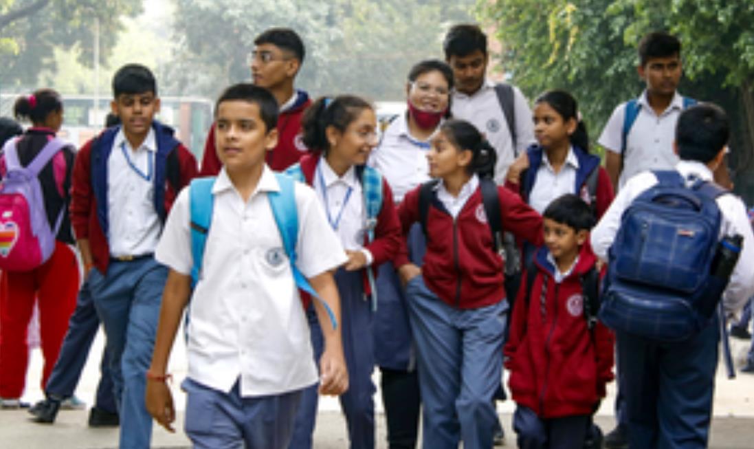 बिहार में स्कूल टाइमिंग में बदलाव के केके पाठक के आदेश से नीतीश खफा, किया रद्द बिहार में स्कूल टाइमिंग में बदलाव के केके पाठक के आदेश से नीतीश खफा, किया रद्द