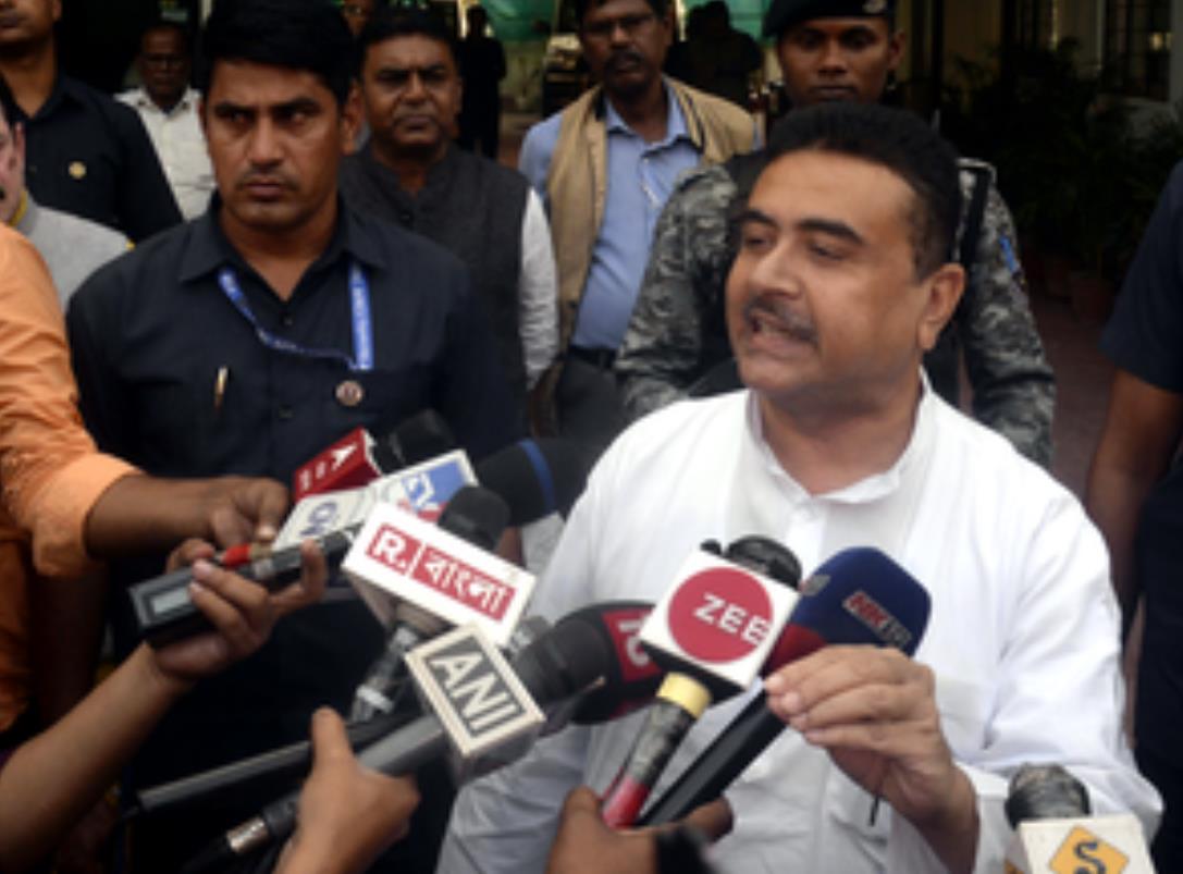 संदेशखाली में प्रवेश करने से रोके जाने पर फिर हाई कोर्ट पहुँचे बंगाल के नेता प्रतिपक्ष