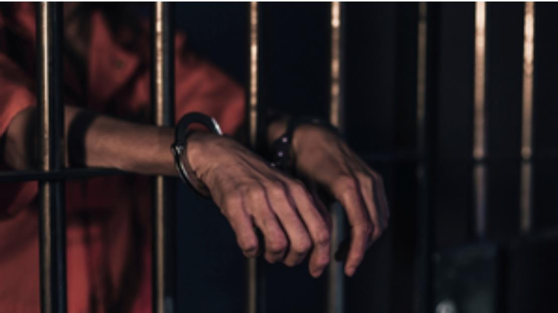 सिंगापुर में भारतीय मूल के पूर्व जेल अधिकारी को रिश्वतखोरी के आरोप में सजा सिंगापुर में भारतीय मूल के पूर्व जेल अधिकारी को रिश्वतखोरी के आरोप में सजा