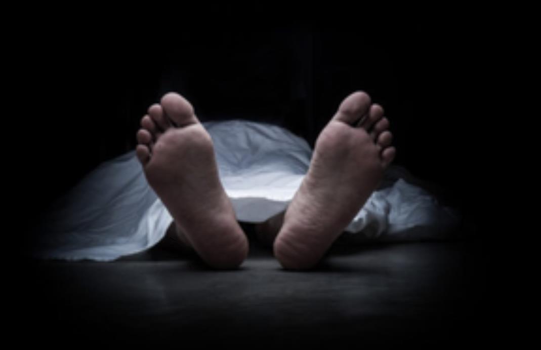 बिहार : बंद पड़े सिनेमा हॉल से सड़ा-गला शव बरामद बिहार : बंद पड़े सिनेमा हॉल से सड़ा-गला शव बरामद