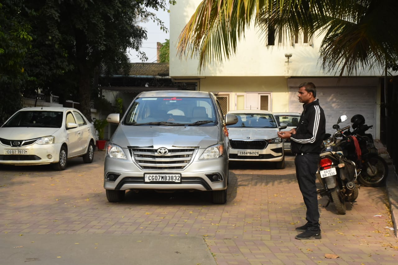 ‘छत्तीसगढ़’ का संपादकीय : सत्ता की गुलामी ही करनी है तो फिर म्युनिसिपल के चुनाव क्यों करवाए जाएं? ‘छत्तीसगढ़’ का संपादकीय : सत्ता की गुलामी ही करनी है तो फिर म्युनिसिपल के चुनाव क्यों करवाए जाएं?