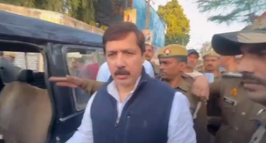 पूर्व सांसद धनंजय सिंह को सात साल की सजा, 50 हजार का जुर्माना भी लगा