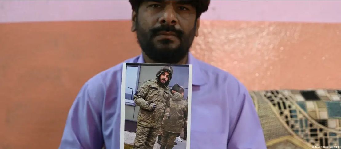 यूट्यूब पर नौकरी का 'लालच', रूसी जंग में फंसते भारतीय