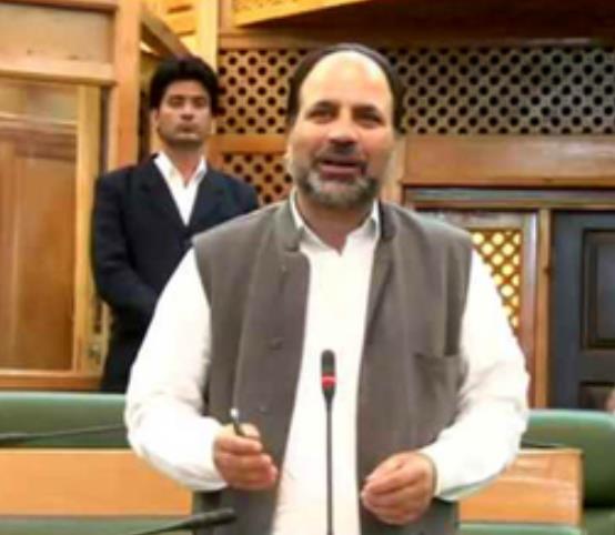 जम्मू-कश्मीर के पूर्व विधायक नेशनल कॉन्फ्रेंस में शामिल