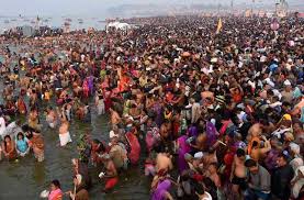 महाशिवरात्रि पर छह लाख लोगों ने लगाई गंगा में डुबकी