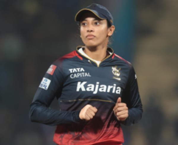 स्मृति मंधाना समूह में स्थिरता लाने में बहुत मजबूत रही हैं : कोच विलियम्स