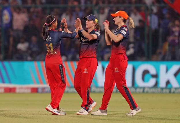 वीमेन्स प्रीमियर लीग के फ़ाइनल में पहुंची रॉयल चैलेंजर्स बेंगलुरु